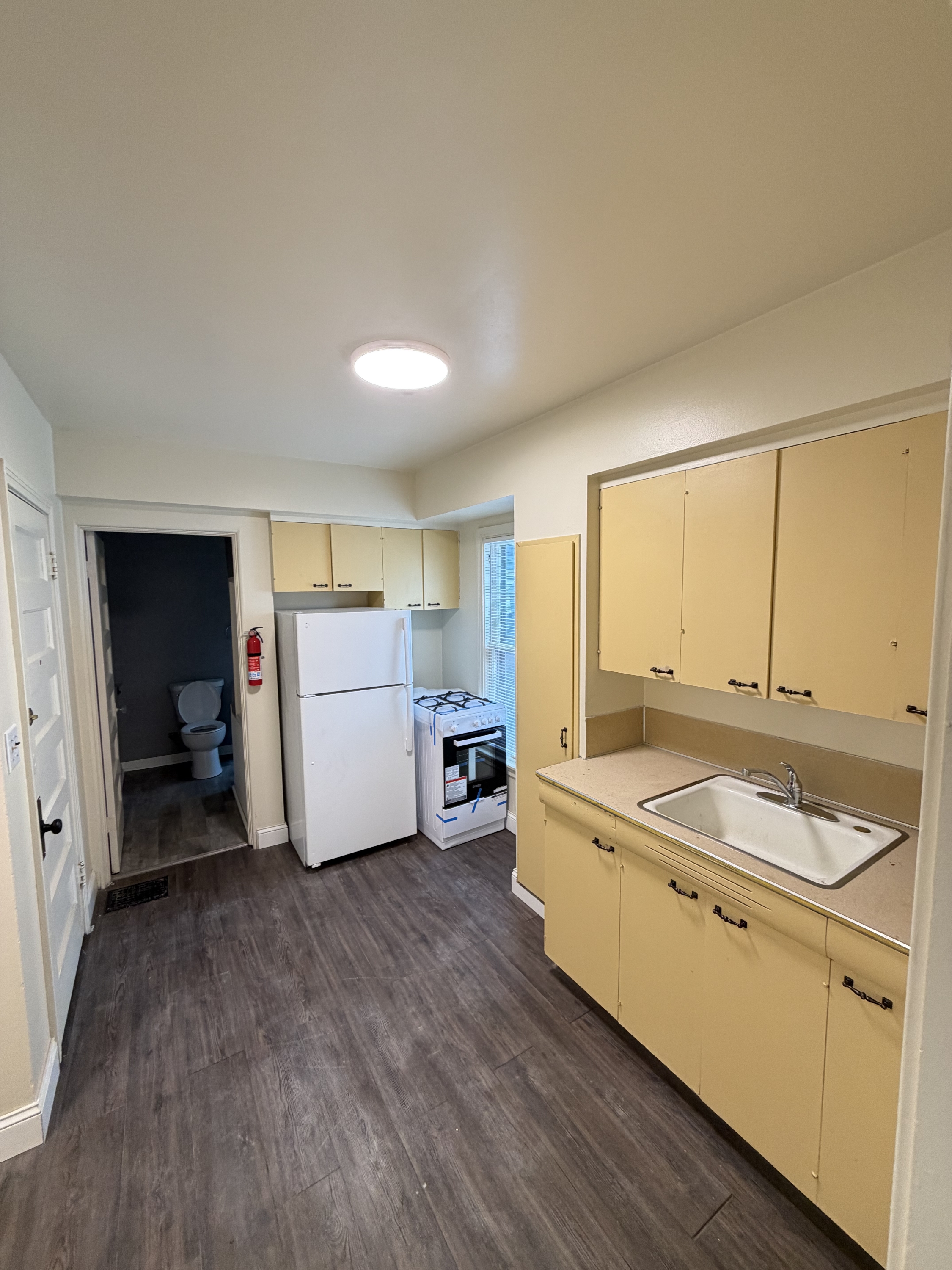 119 West Dutton  Apt. 5