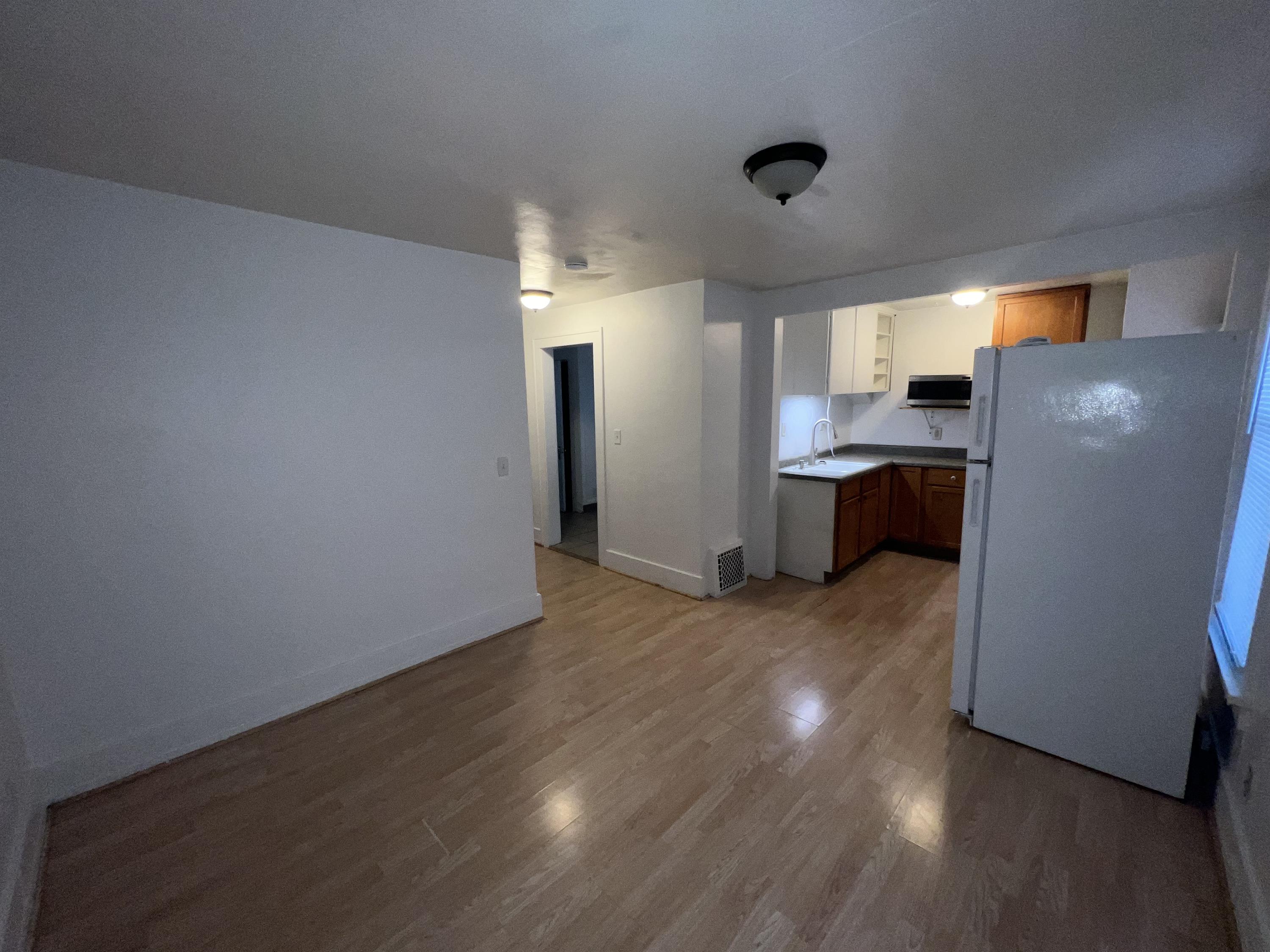 1421 Merrill  Street  Apt. 3